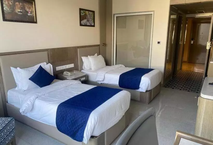 Fotos del hotel Stardom Resort Jaipur:  23