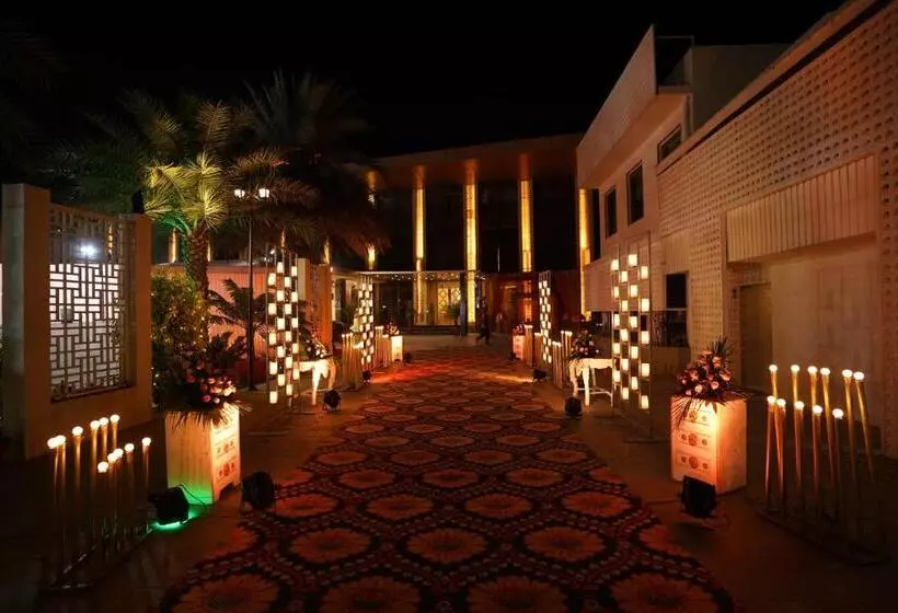 Fotos del hotel Stardom Resort Jaipur:  7