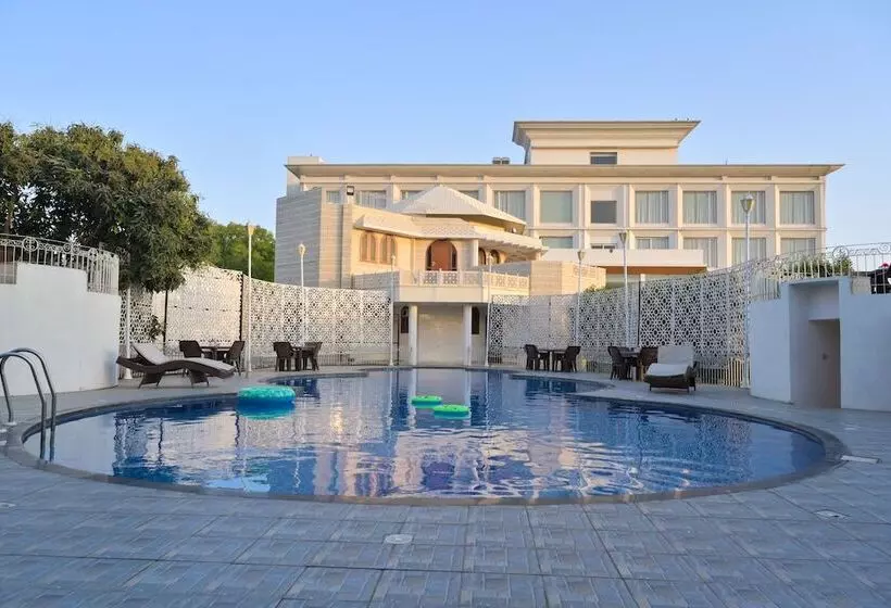 Stardom Resort Jaipur