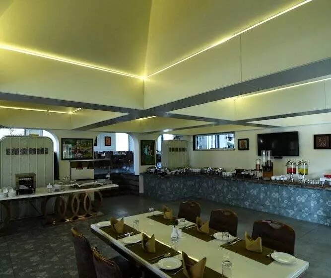 Fotos del hotel Stardom Resort Jaipur:  6