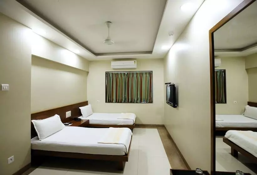 Fotos del hotel Bombay International:  6