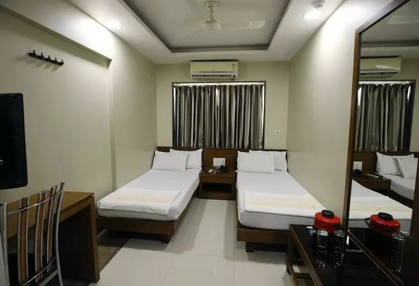 Fotos del hotel Bombay International:  11