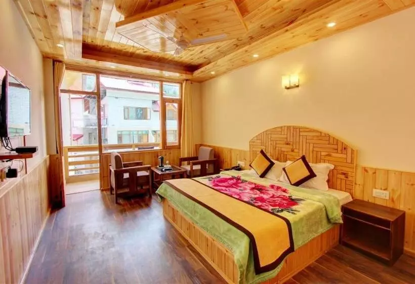 Rr Villa