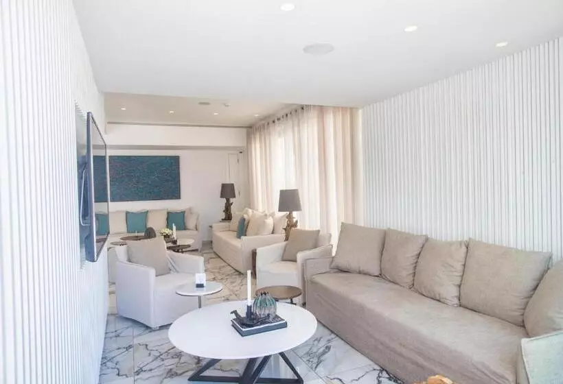 Fotos del hotel Kokkinos Boutique:  17