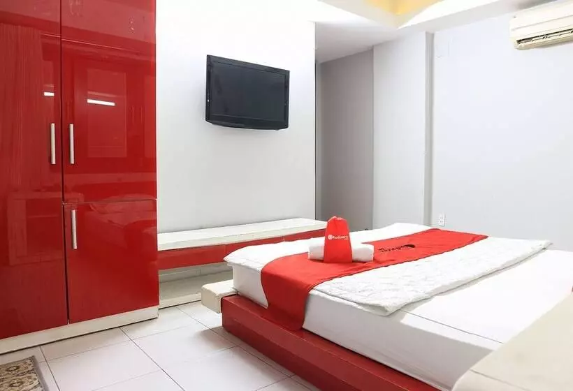 Fotos del hotel Reddoorz Near Gia Dinh Church:  3