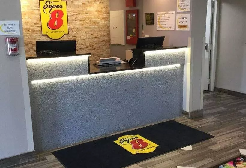 Fotos del hotel Super 8 By Wyndham South Holland:  2