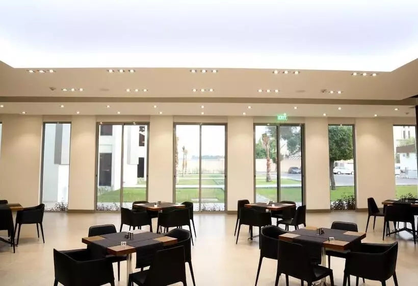 Fotos del hotel M Executive  & Residence:  24