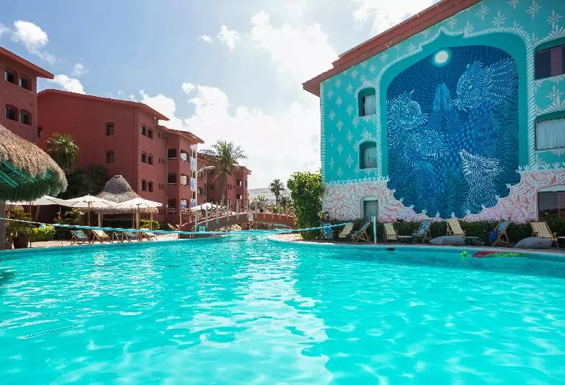 Fotos del hotel Selina Cancun Laguna  Zone:  10