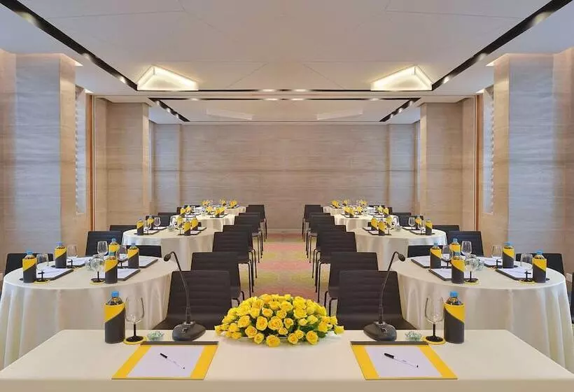 Fotos del hotel Radisson Bengaluru City Center:  3