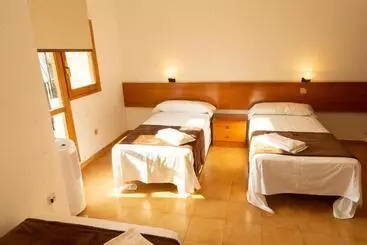 Hostal Legaz - Funes