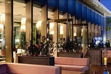 アルモニー アンブラッセ 大阪 - 大阪市