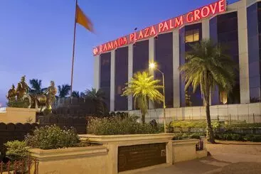 Ramada Plaza By Wyndham Palm Grove - Bombay