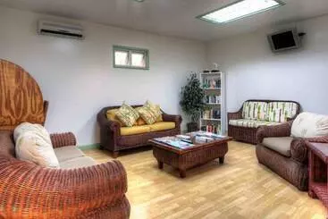 Worthing Court Apartment - Barbados