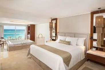 صن بالاس - شامل كلياً - كانكون