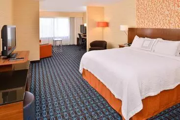 Fairfield Inn And Suites By Marriott Rochester West/greece - Rochester
