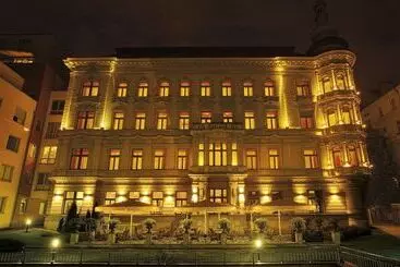 Le Palais Art Hotel Prague - Praga
