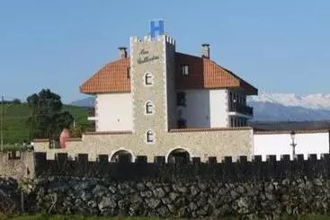 Hospederia Las Calzadas - San Vicente de la Barquera