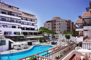 Coral Los Alisios - Los Cristianos