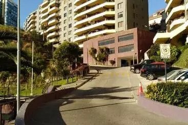 Excelente Vista A La Bahía De Valparaíso - Valparaíso