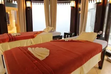 منتجع شاطئ وسبا ماي ساموي - أنج تونج