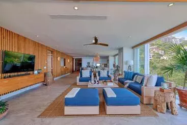 Maxwell Residences At Indah - بويرتو فالارتو