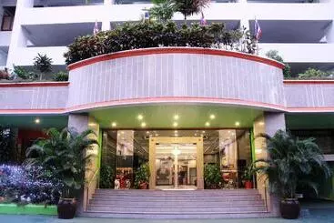 Yellow Ribbon Hills Boutique Suites - Sathorn