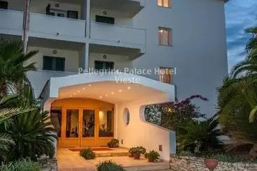 Pellegrino Palace - Vieste