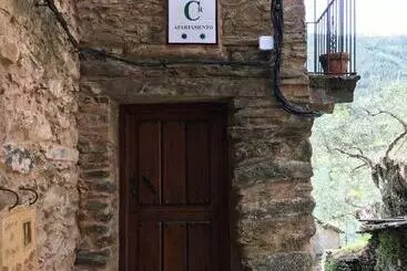 Caserío De Ovejuela - Pinofranqueado