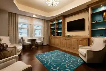 Fairmont Chateau Laurier Gold Experience - Ottawa