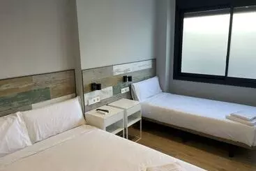 Hey Rooms - Cerdanyola del Valles