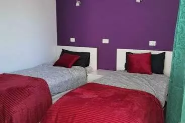 Apkanariooo - La Frontera