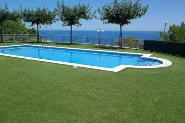 Résidence Avec Piscine Face à La Mer, 1ère Ligne - Llanca