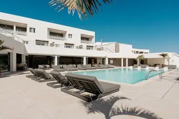 R2 Higos Beach - Los Verdes