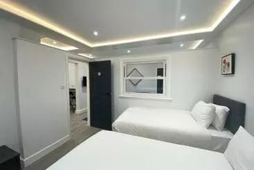 Msk Premium - London