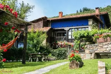 Apartamentos Samelar - Camalenyo