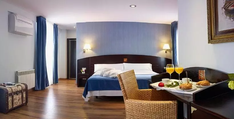 Fotos del hotel 40 Nudos:  11