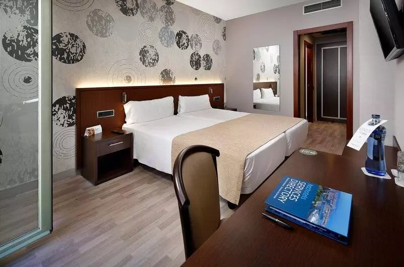 Fotos del hotel Hcc Taber:  8