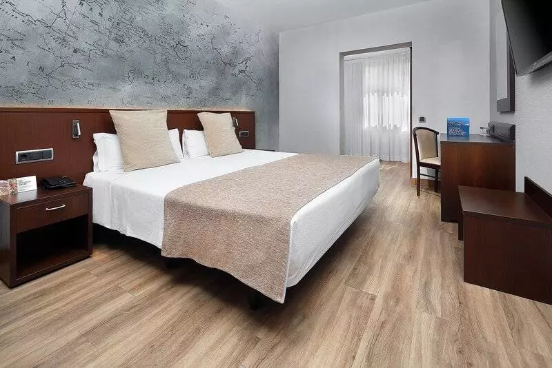 Fotos del hotel Hcc Taber:  9