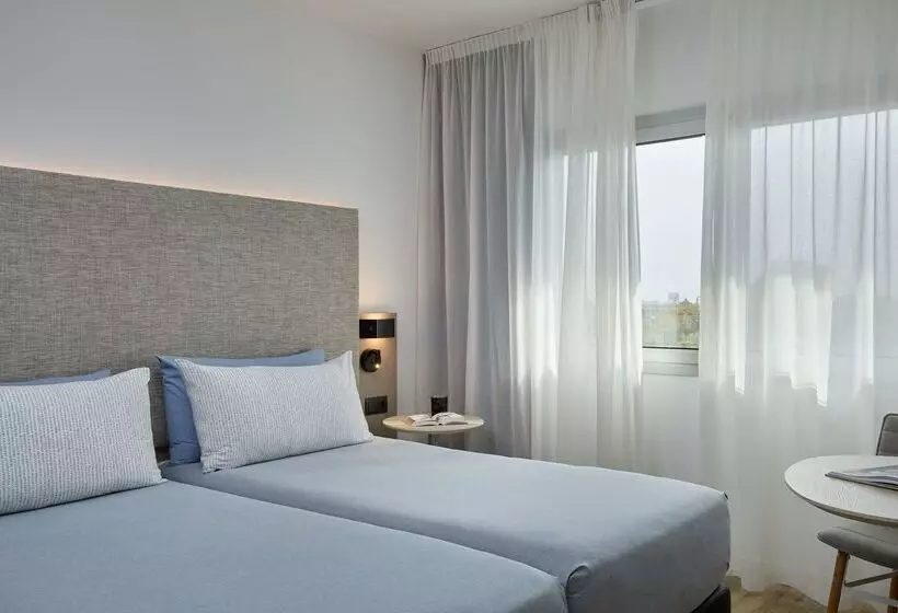 Fotos del hotel Barcelona Apolo, Affiliated By Meliá:  17