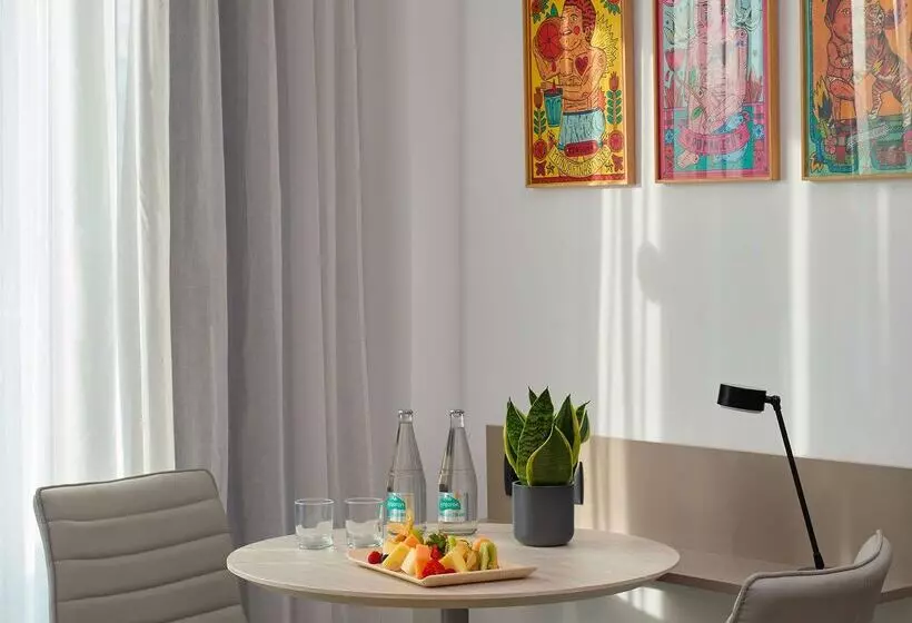 Fotos del hotel Barcelona Apolo, Affiliated By Meliá:  69