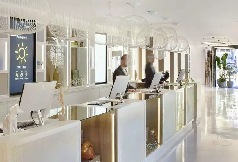 Fotos del hotel Barcelona Apolo, Affiliated By Meliá:  74