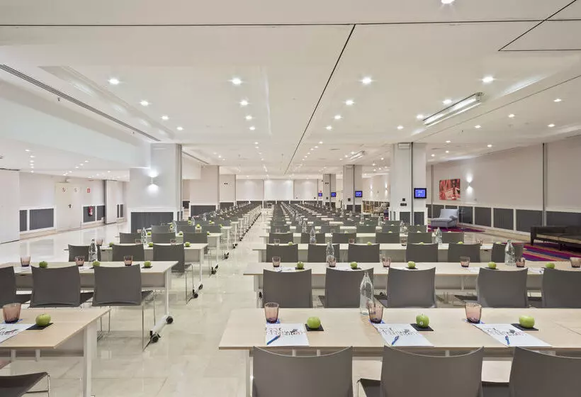 Fotos del hotel Barcelona Apolo, Affiliated By Meliá:  82