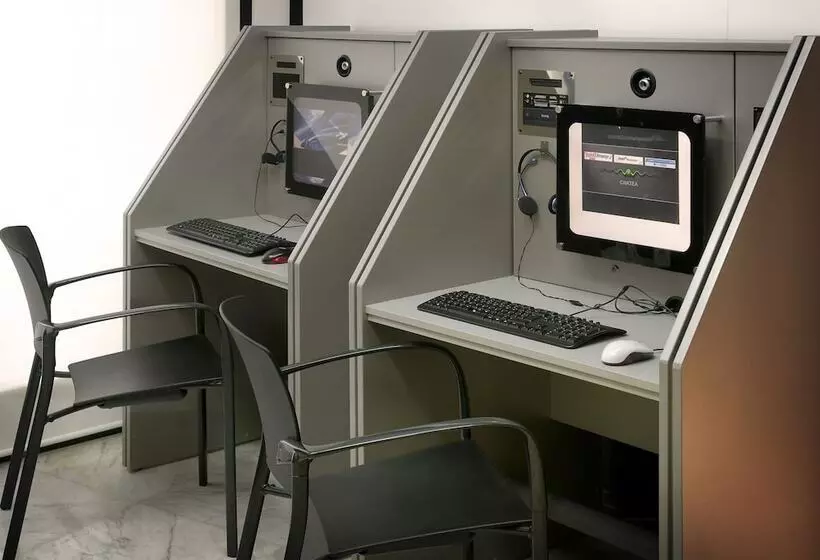 Fotos del hotel Mercury:  12