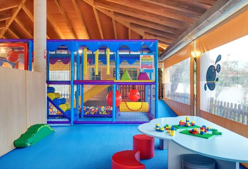 Fotos del hotel Occidental Menorca:  32