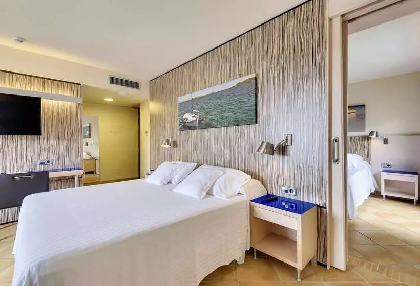 Fotos del hotel Occidental Menorca:  18