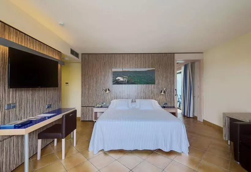 Fotos del hotel Occidental Menorca:  6