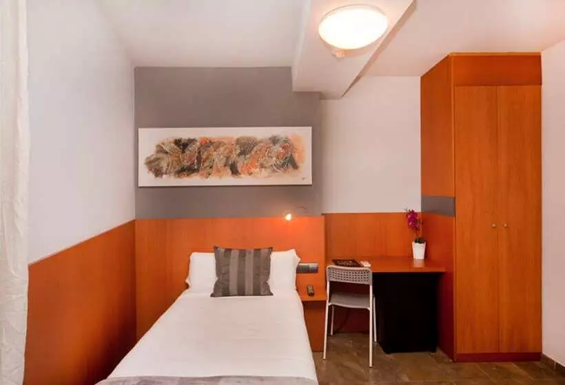 Fotos del hotel Sant Pere Ii:  16