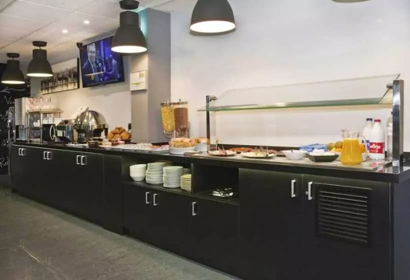 Fotos del hotel Sant Pere Ii:  5