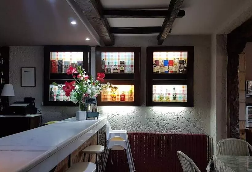 Fotos del hotel Colegiata:  4