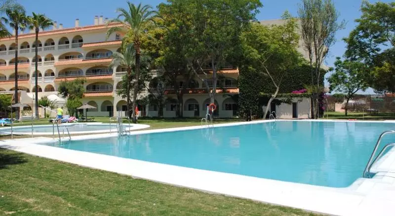 Fotos del hotel Gran  Del Coto:  15